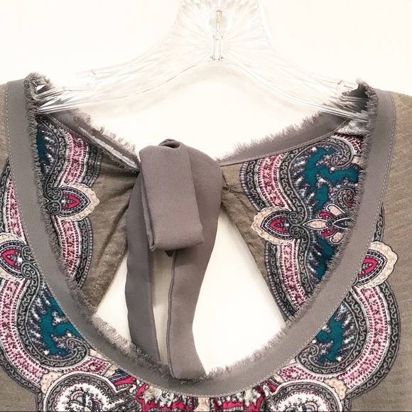 Akemi + Kin Women’s Tie Back Short Sleeve Top XS - Picture 4 of 7